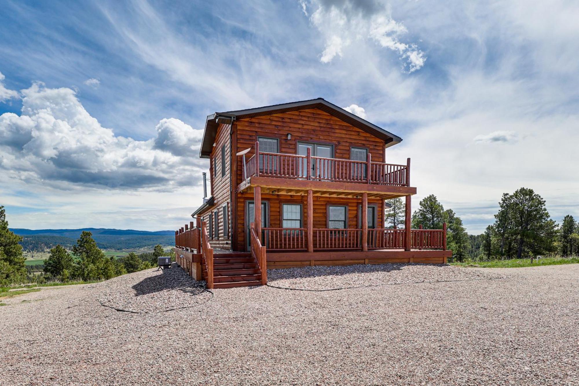 Peaceful Wyoming Cabin With Spacious Deck And Wet Bar! Sundance Exterior foto